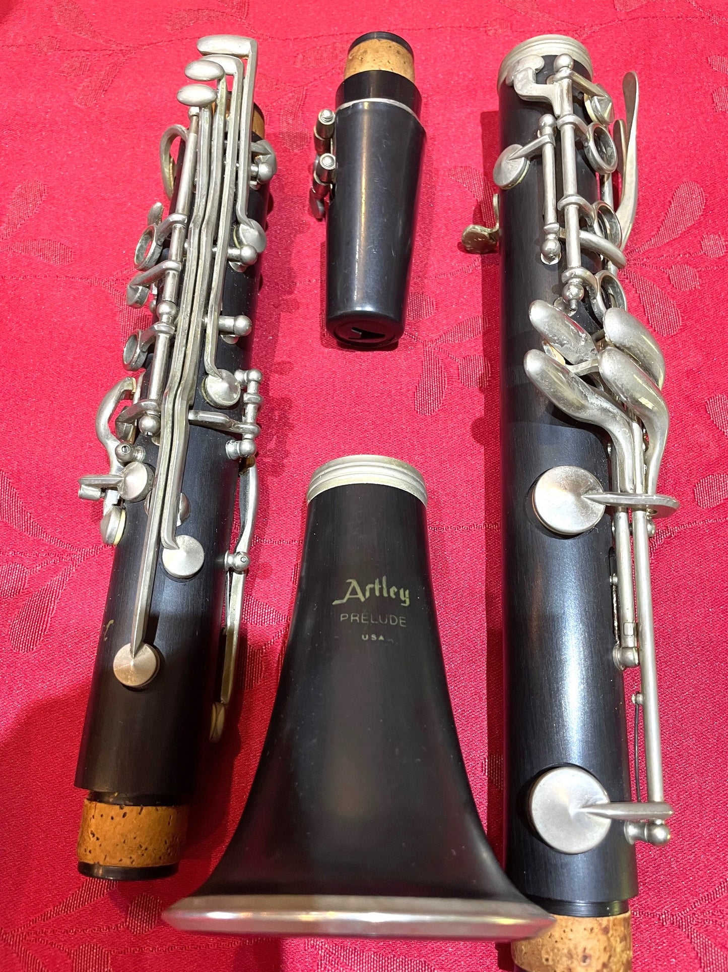 Gran Clarinete Marca Artley Americano, Completo (Usado)