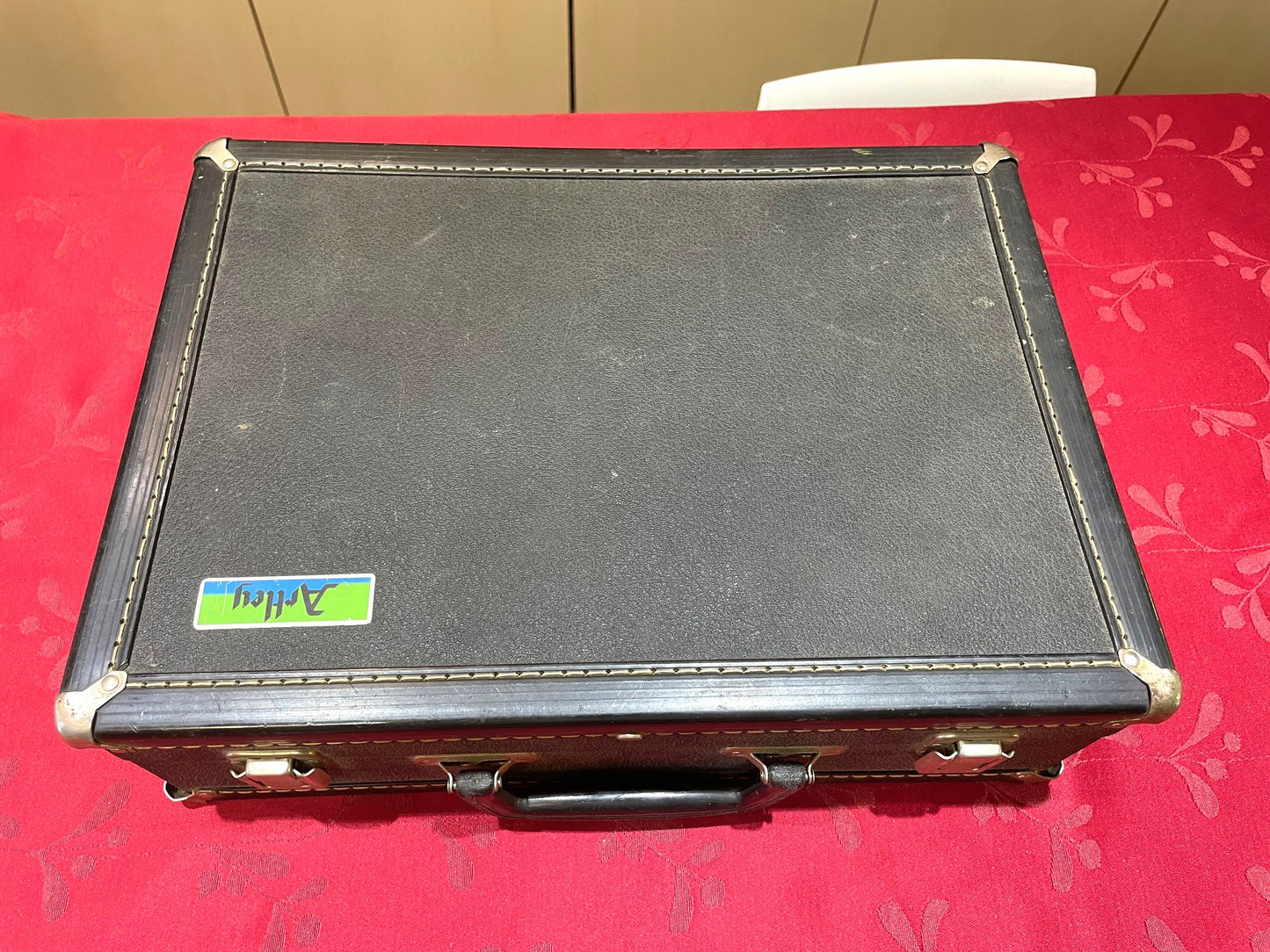 Gran Clarinete Marca Artley Americano, Completo (Usado)