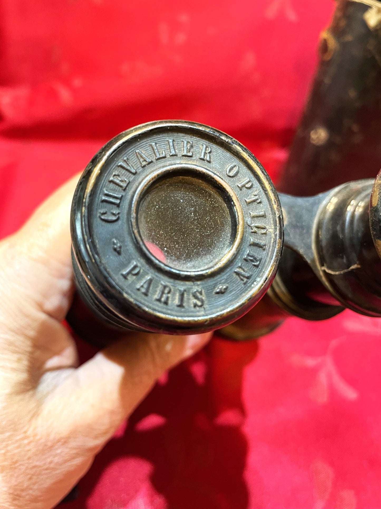 Antiguos Binoculares Franceses Chevalier De Bronce Con Estuche