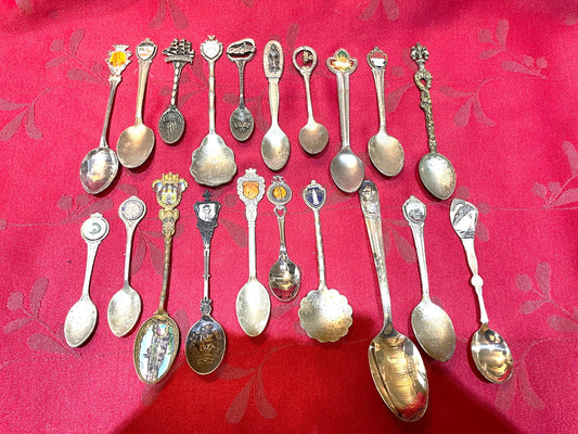 Gran Coleccion De 20 Cucharitas Souvenirs