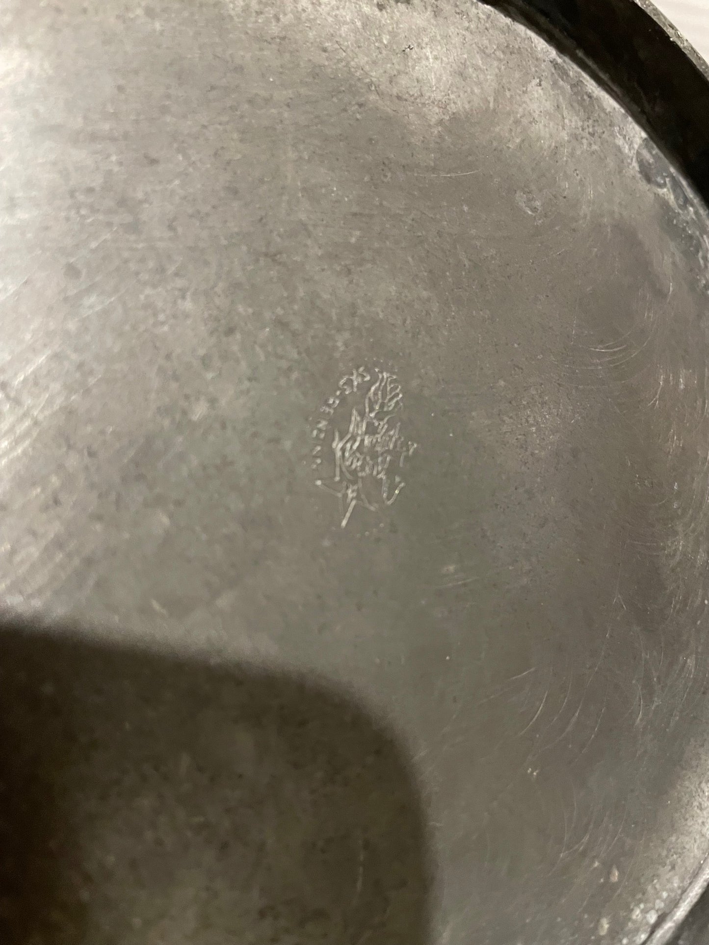 Antiguo Jarrón Y Copa De Estaño