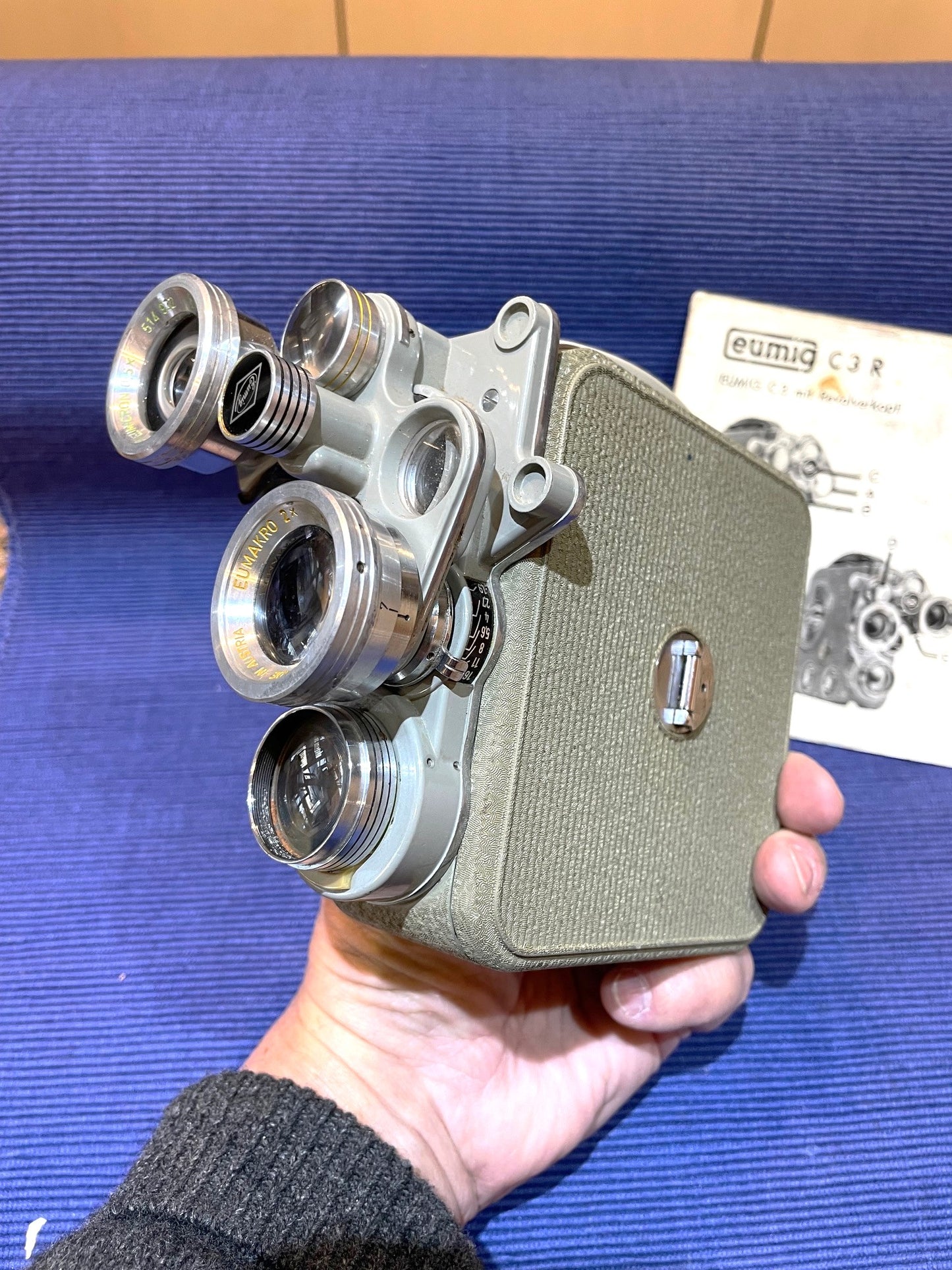 Curiosa Antigua Cámara Filmadora 8mm Eumig C3 Austriaca