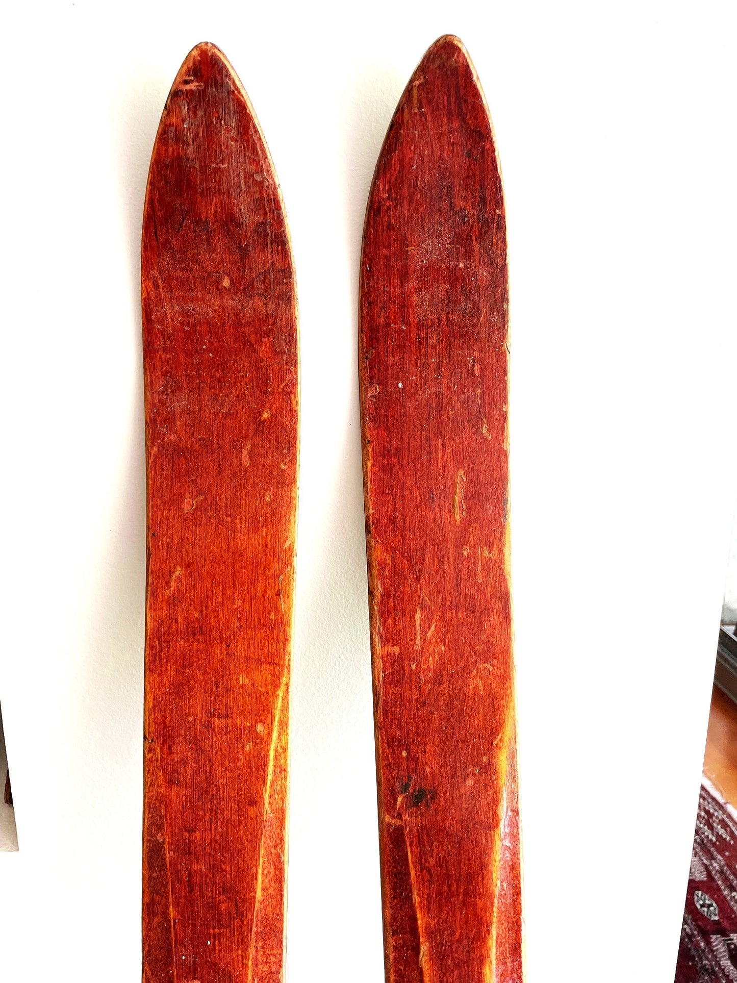 Gran Par De Antiguos Skis Skies Esquies De Madera 1,8 Mts