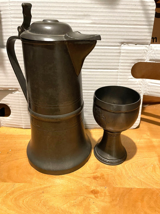 Antiguo Jarrón Y Copa De Estaño