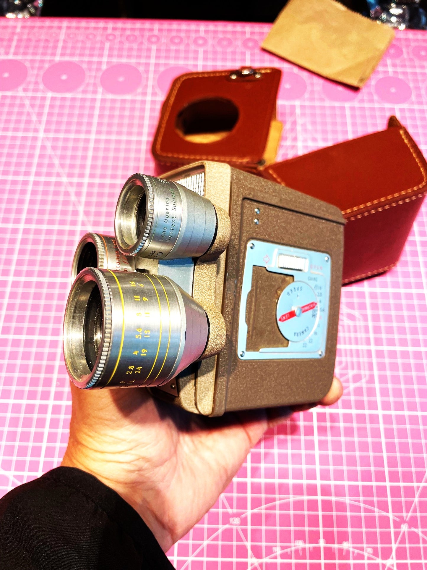 Antigua Cámara Filmadora 8mm Kodak Medallion 8 Con Estuche