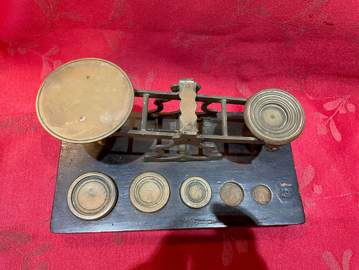 Pesa O Balanza Inglesa De Madera Y Bronce S Mordan