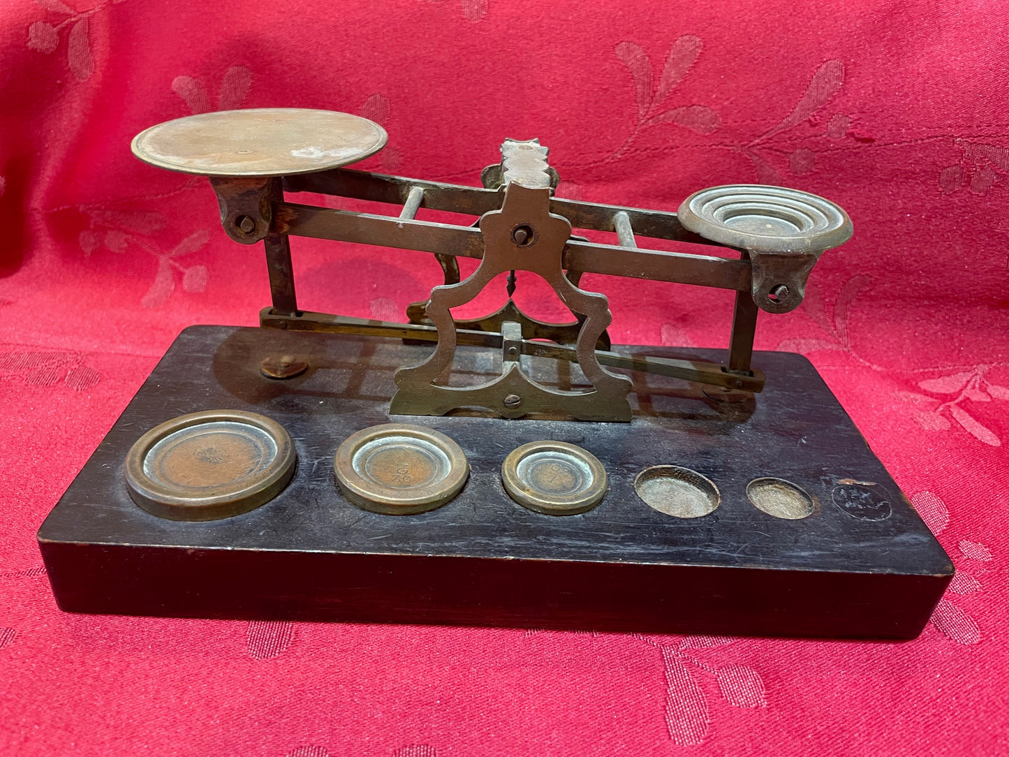 Pesa O Balanza Inglesa De Madera Y Bronce S Mordan