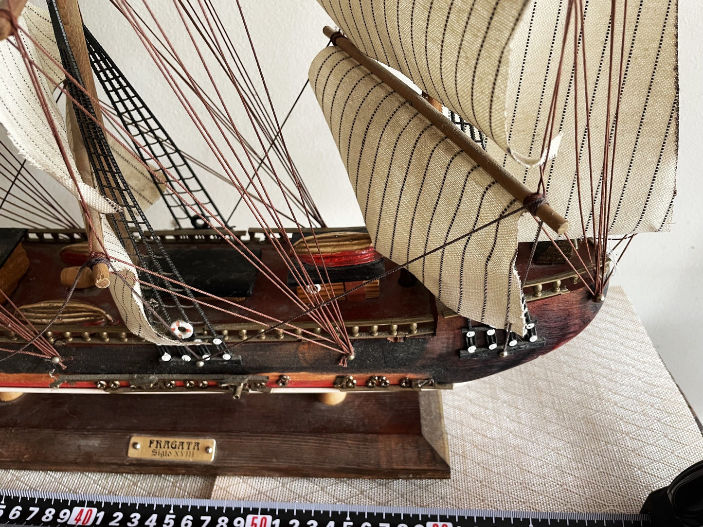 Preciosa Maqueta Modelo Barco Velero Fragata Antigua De 70 X 52 Cm