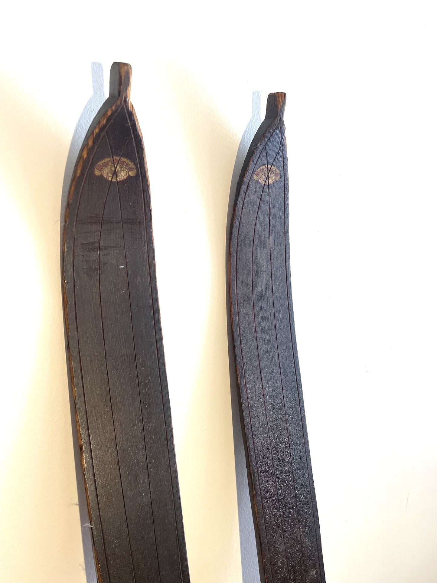 Muy Antiguos Skis Skies Esquies De Madera 1,8 Mts Northland