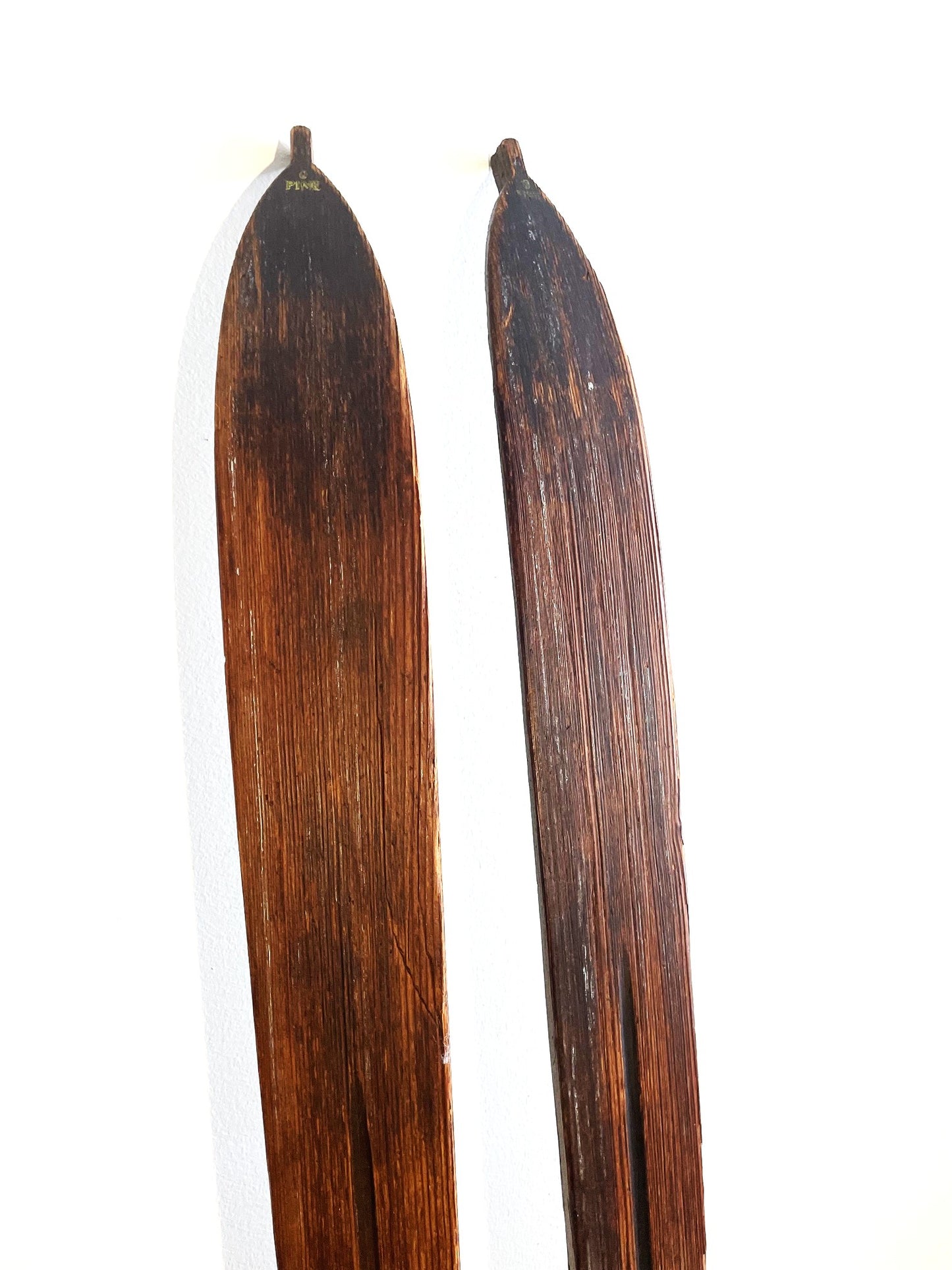 Muy Antiguos Skis Skies Esquies De Madera 1,8 Mts Northland