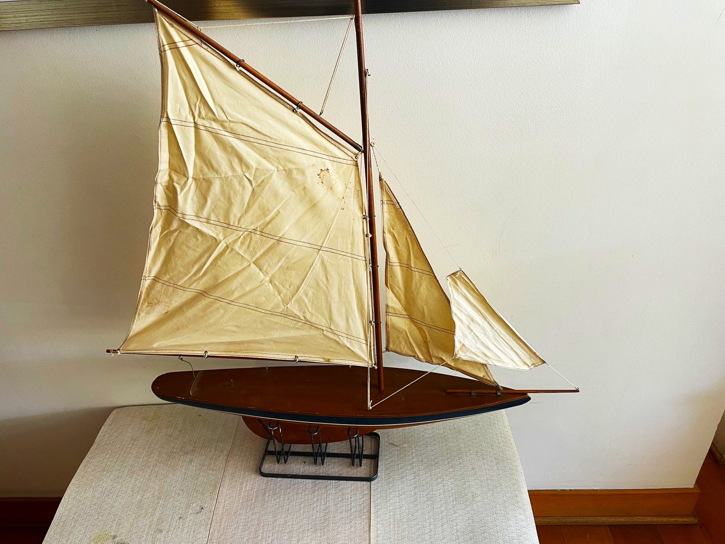 Preciosa Maqueta Madera Modelo Velero Yate De 90 X 90 Cm