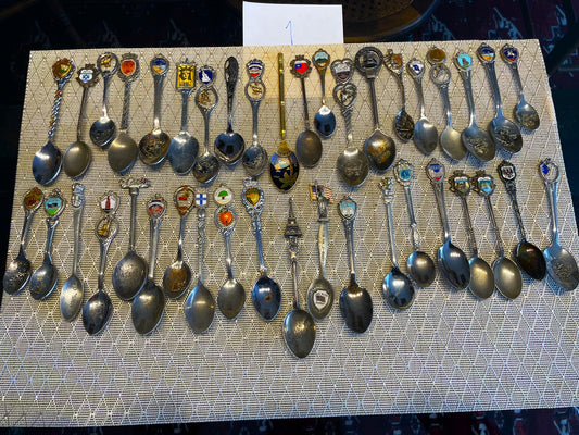 Gran Colección De 40 Cucharitas Souvenirs En Buen Estado
