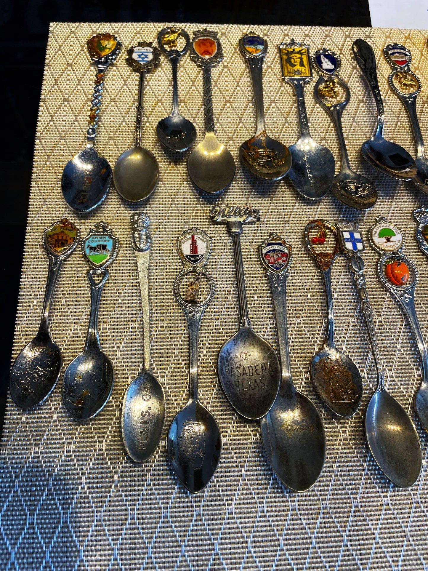 Gran Colección De 40 Cucharitas Souvenirs En Buen Estado
