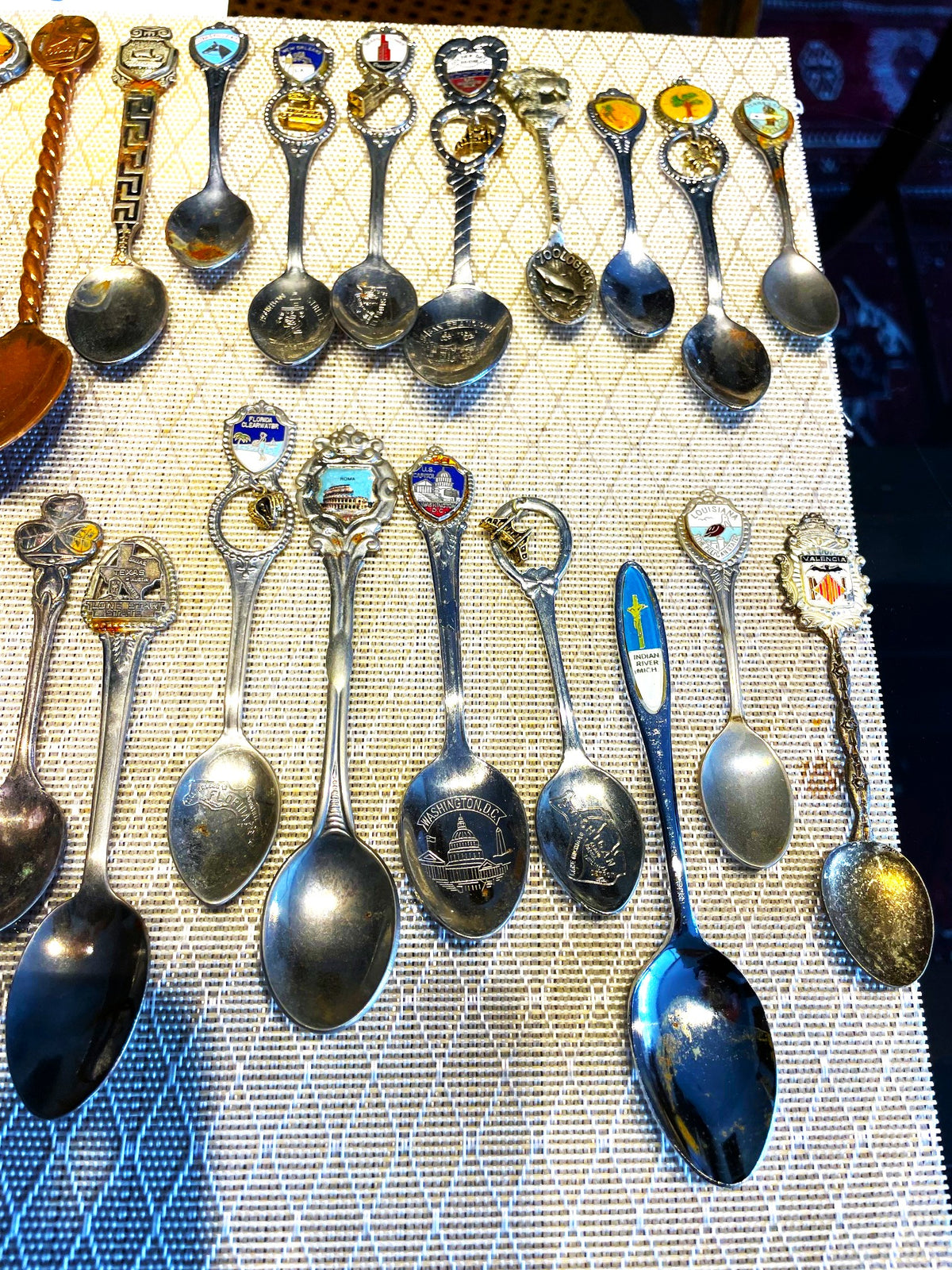 Gran Colección De 40 Cucharitas Souvenirs En Buen Estado
