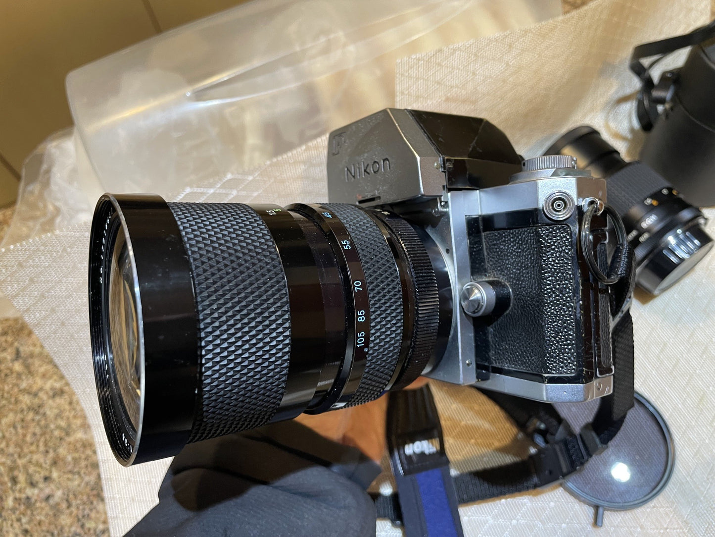 Cámara Fotográfica Análoga Nikon F Con 2 Lentes