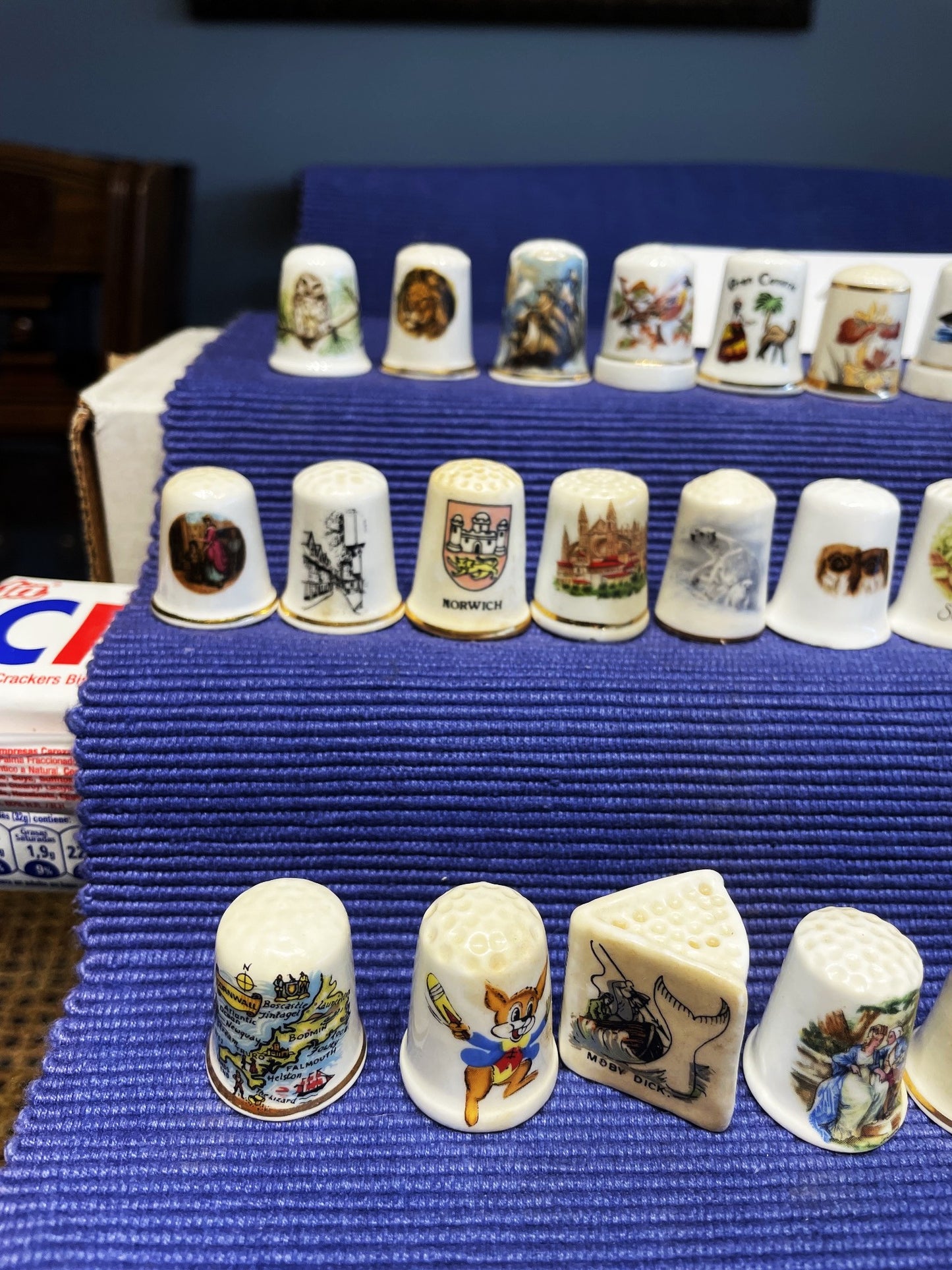 Linda Colección De 40 Dedales Dedal Europeos